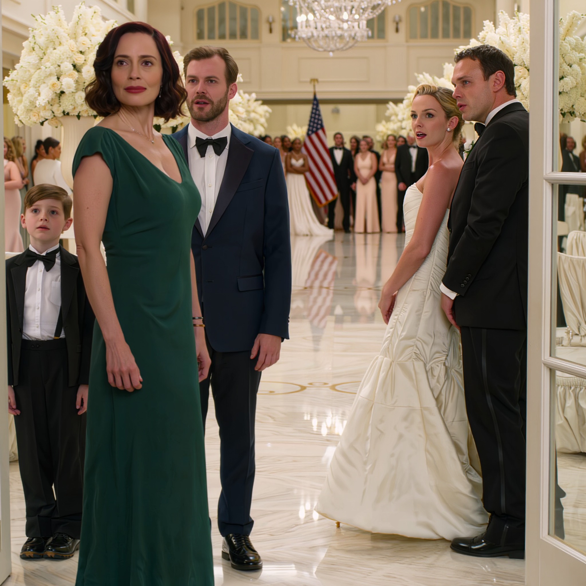 Je me suis présentée au mariage de ma sœur après 11 ans… Personne ne s’attendait à ce que mon nom fasse cet effet dans cette salle.